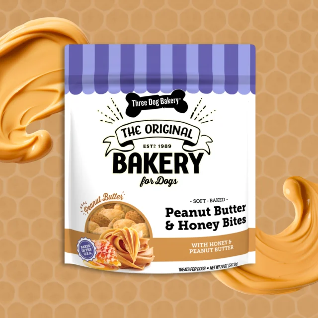 Tail-approved and trail-tested! 🐾⛰️Our Peanut Butter & Honey Bites are the perfect treat for your pup’s next trek. Made with real peanut butter and honey, this sweet and salty treat will keep your four-legged adventurers on their paws wherever you go.Fetch a bag on @Amazon! 📦📷: @misty.l.bowen#ThreeDogBakery #DogTreats #PeanutButterHoney